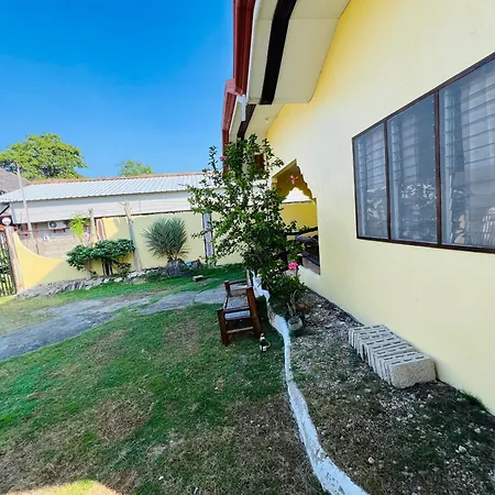 Gjes Hostel And Guesthouse